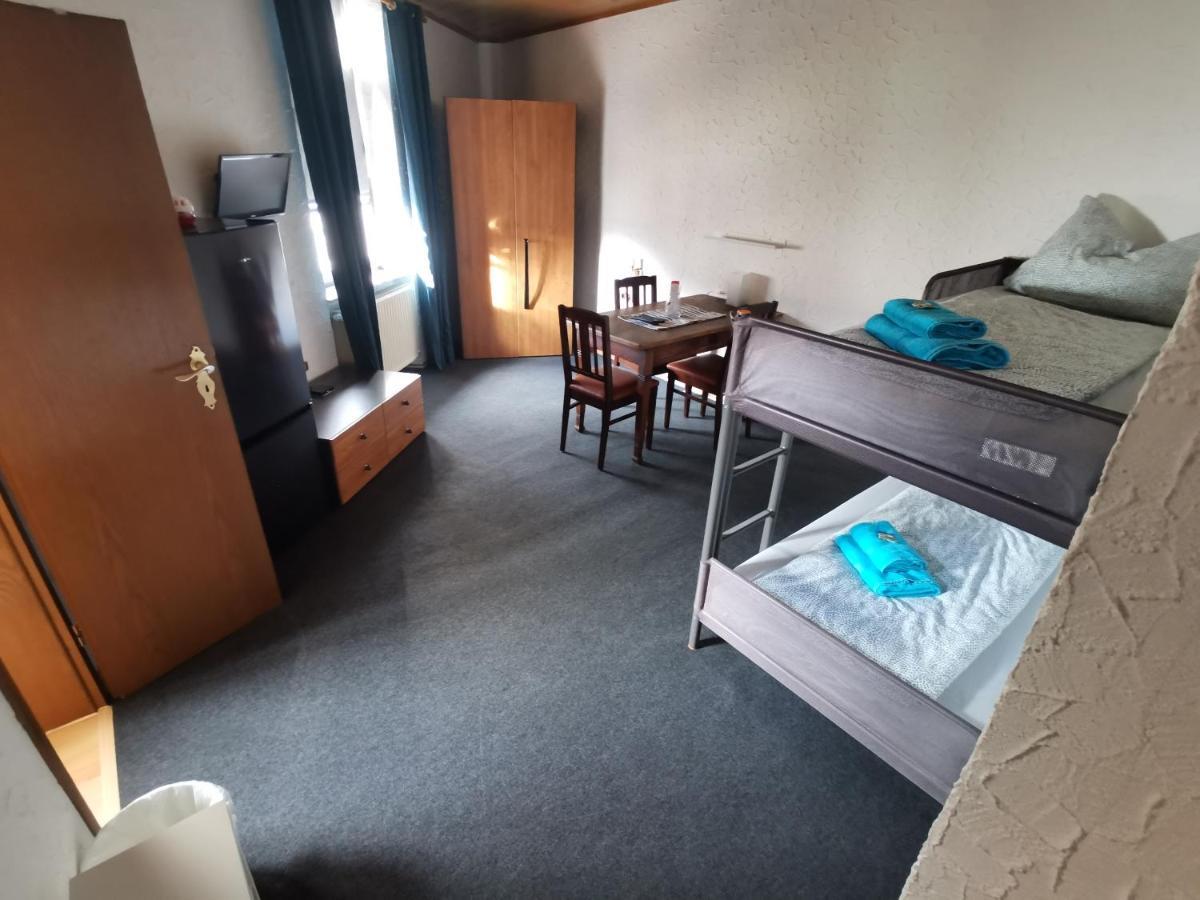 Pension Landgasthof - Iva Haßloch Exteriér fotografie
